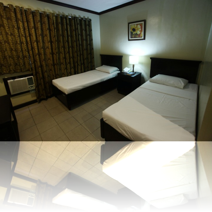 IMG_2975 (Small).jpg