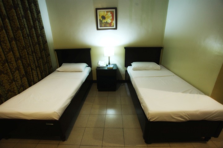 Standard Room | People's Hotel
